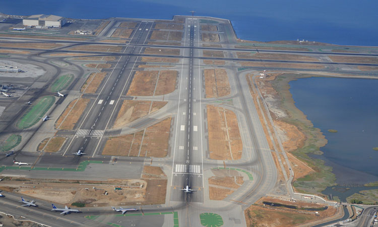 san antonio airport runway closure